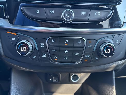 Certified 2023 Chevrolet Traverse High Country w/ LPO, Floor Liner Package AWD/4WD image 19