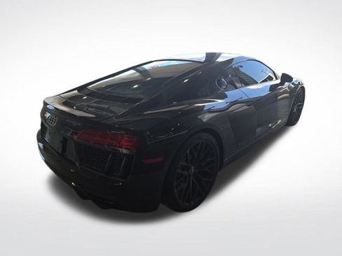 Used 2018 Audi R8 V10 w/ 20" Wheel Package RWD image 7