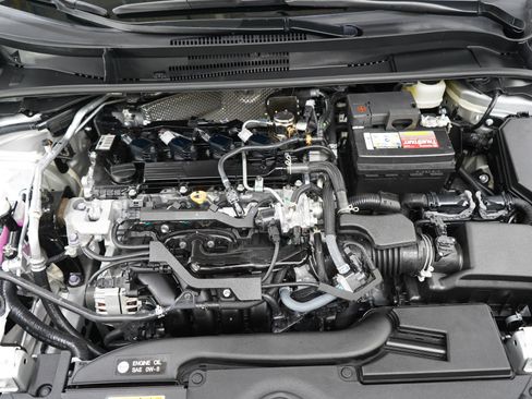 Used 2025 Toyota Corolla SE FWD image 28