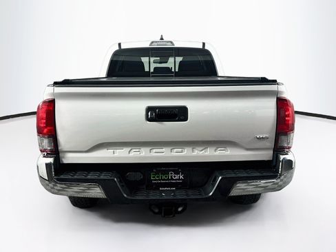 Used 2023 Toyota Tacoma SR5 RWD image 7