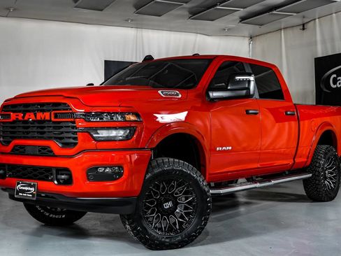 Used 2026 RAM 2500 Big Horn AWD/4WD image 5