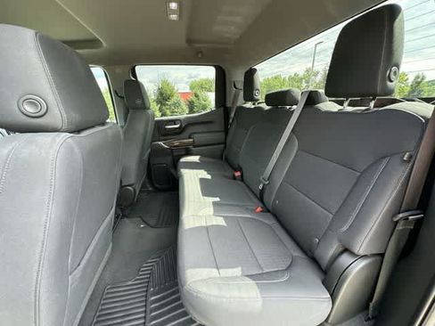 Used 2021 GMC Sierra 1500 SLE AWD/4WD image 18