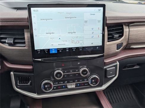 Used 2022 Ford Expedition Max Limited image 33