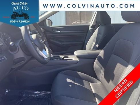 Certified 2025 Nissan Altima 2.5 SV FWD image 15