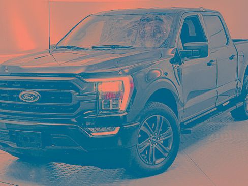 Certified 2023 Ford F150 XLT w/ Equipment Group 302A High image 6