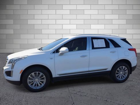 Used 2019 Cadillac XT5 Luxury image 2
