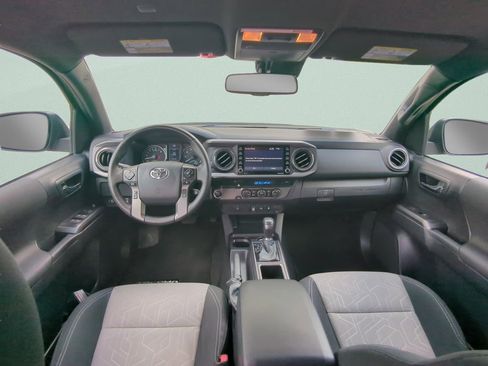 Used 2023 Toyota Tacoma TRD Sport image 13