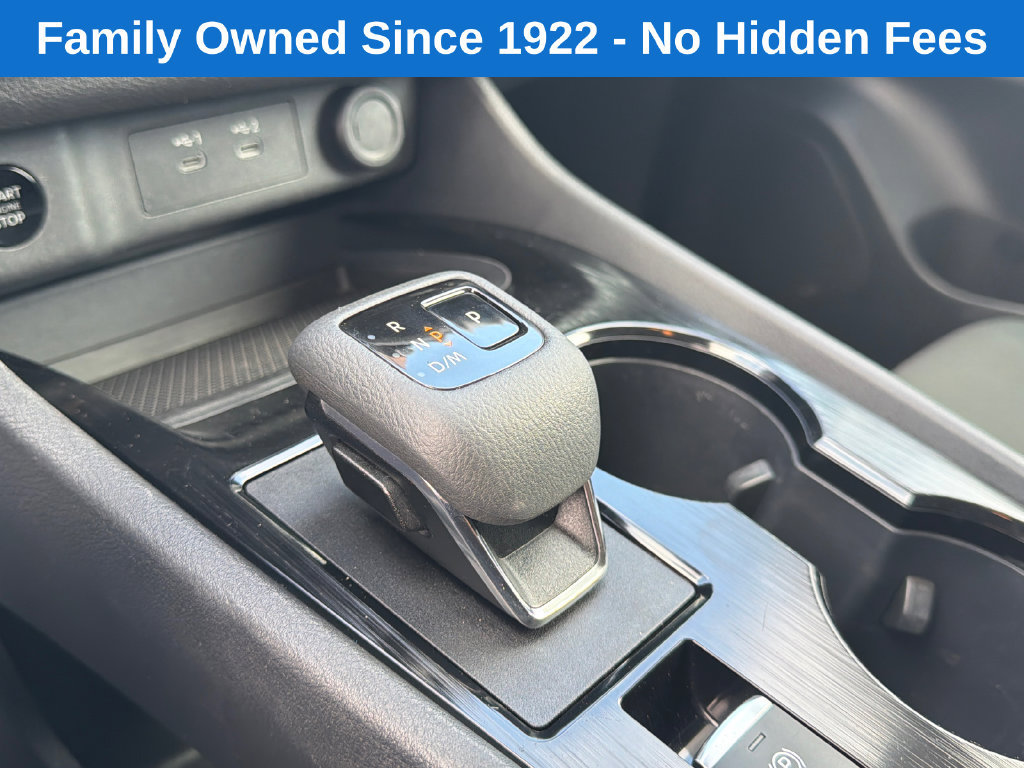 Used 2024 Nissan Rogue S AWD/4WD image 31