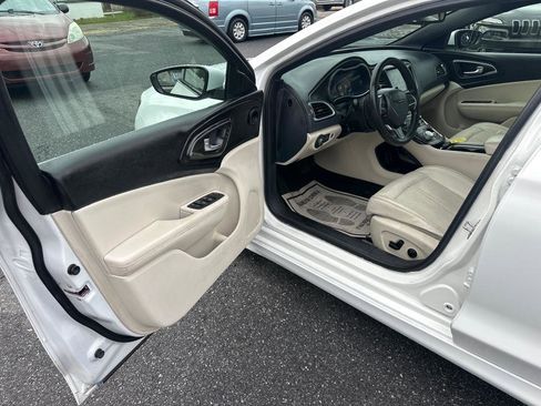 Used 2015 Chrysler 200 C w/ Navigation & Sound Group I image 12