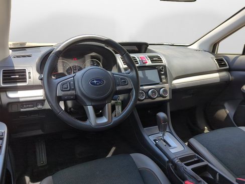 Used 2017 Subaru Crosstrek 2.0i Premium AWD/4WD image 14
