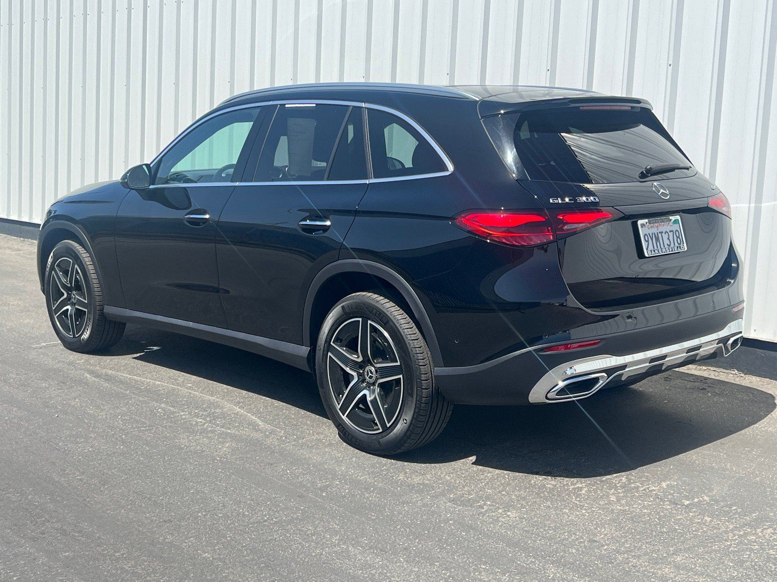 Used 2026 Mercedes-Benz GLC 300 4MATIC image 4
