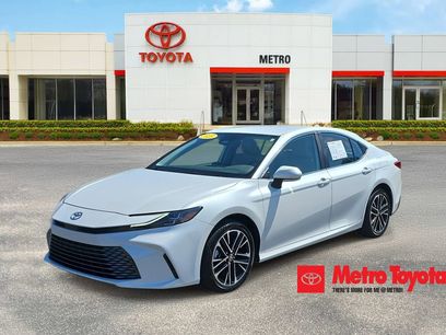 Used 2025 Toyota Camry XLE