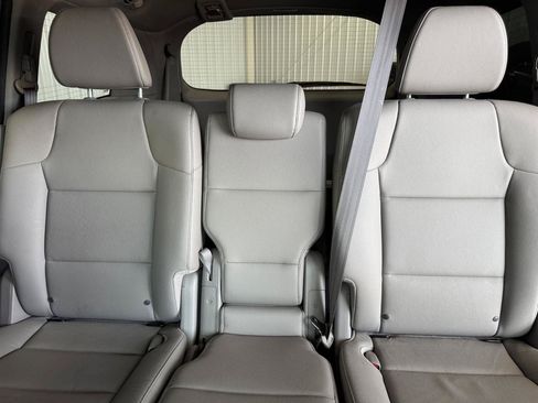 Used 2016 Honda Odyssey EX-L image 10