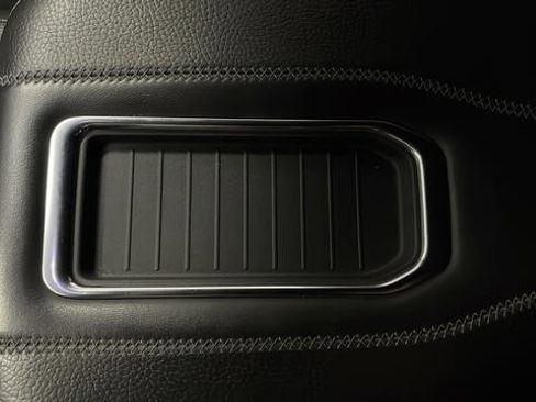 Used 2023 GMC Yukon Denali AWD/4WD image 20