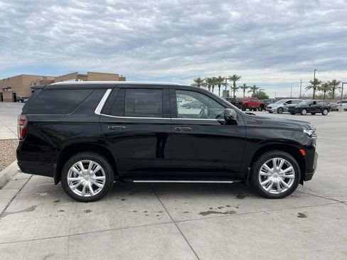 Used 2023 Chevrolet Tahoe High Country image 3
