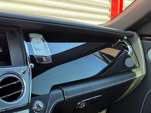 Used 2018 Rolls-Royce Ghost RWD image 42