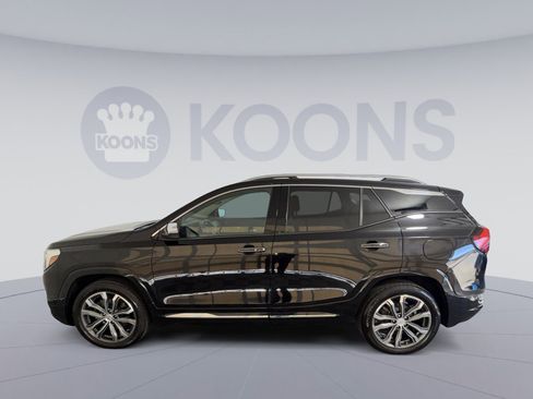 Used 2020 GMC Terrain Denali w/ Denali Premium Package image 2