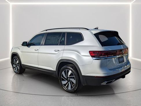 New 2026 Volkswagen Atlas SE FWD image 6