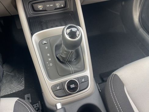 New 2026 Hyundai Venue SEL image 23