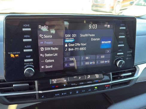 Used 2023 Toyota Sienna XLE image 11