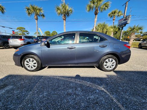 Used 2016 Toyota Corolla LE image 2