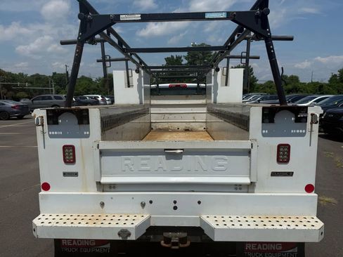 Used 2018 Chevrolet Silverado 3500 W/T w/ WT Convenience Package image 5