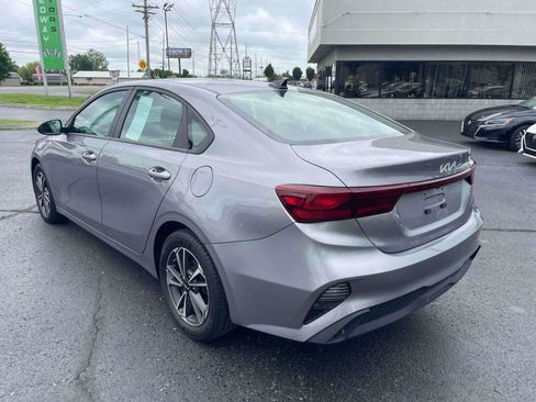 Used 2024 Kia Forte LXS FWD image 3