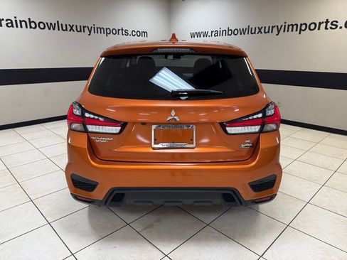 Used 2020 Mitsubishi Outlander Sport SE FWD image 5
