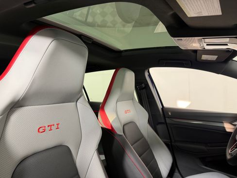 Used 2024 Volkswagen GTI Autobahn image 14