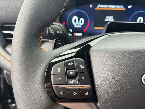 New 2026 Ford Explorer Tremor w/ Tremor Convenience Package image 27