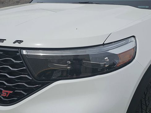 Used 2021 Ford Explorer ST w/ Equipment Group 401A AWD/4WD image 39