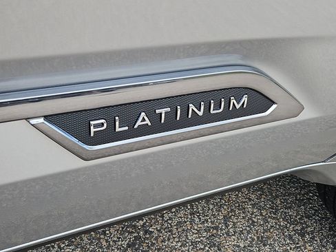 New 2026 Toyota Tundra Platinum AWD/4WD image 4