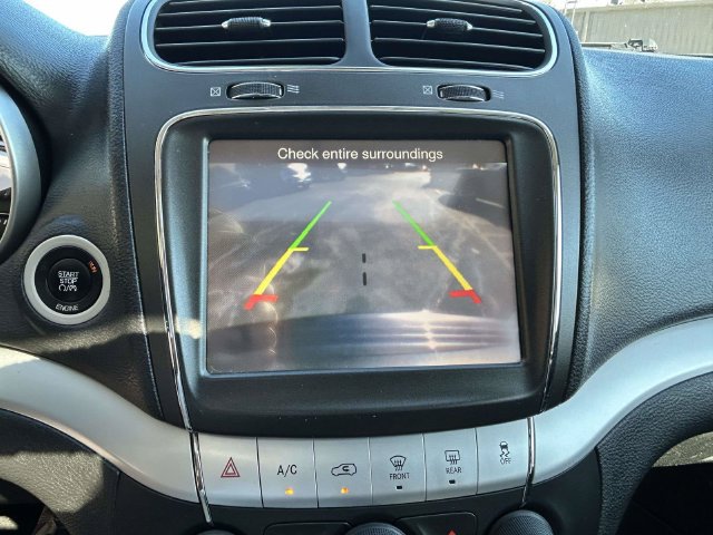 Used 2015 Dodge Journey R/T w/ Flexible Seating Group FWD image 26