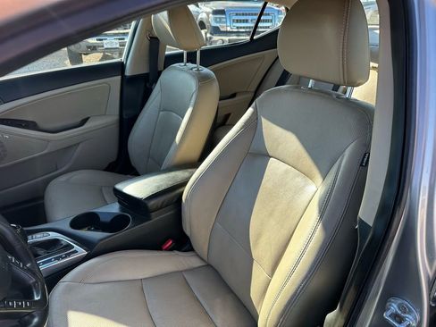 Used 2013 Kia Optima EX w/ Premium Pkg image 36