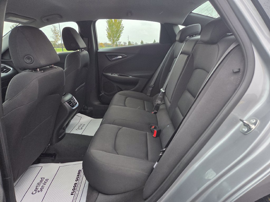 Used 2024 Chevrolet Malibu LT FWD image 35