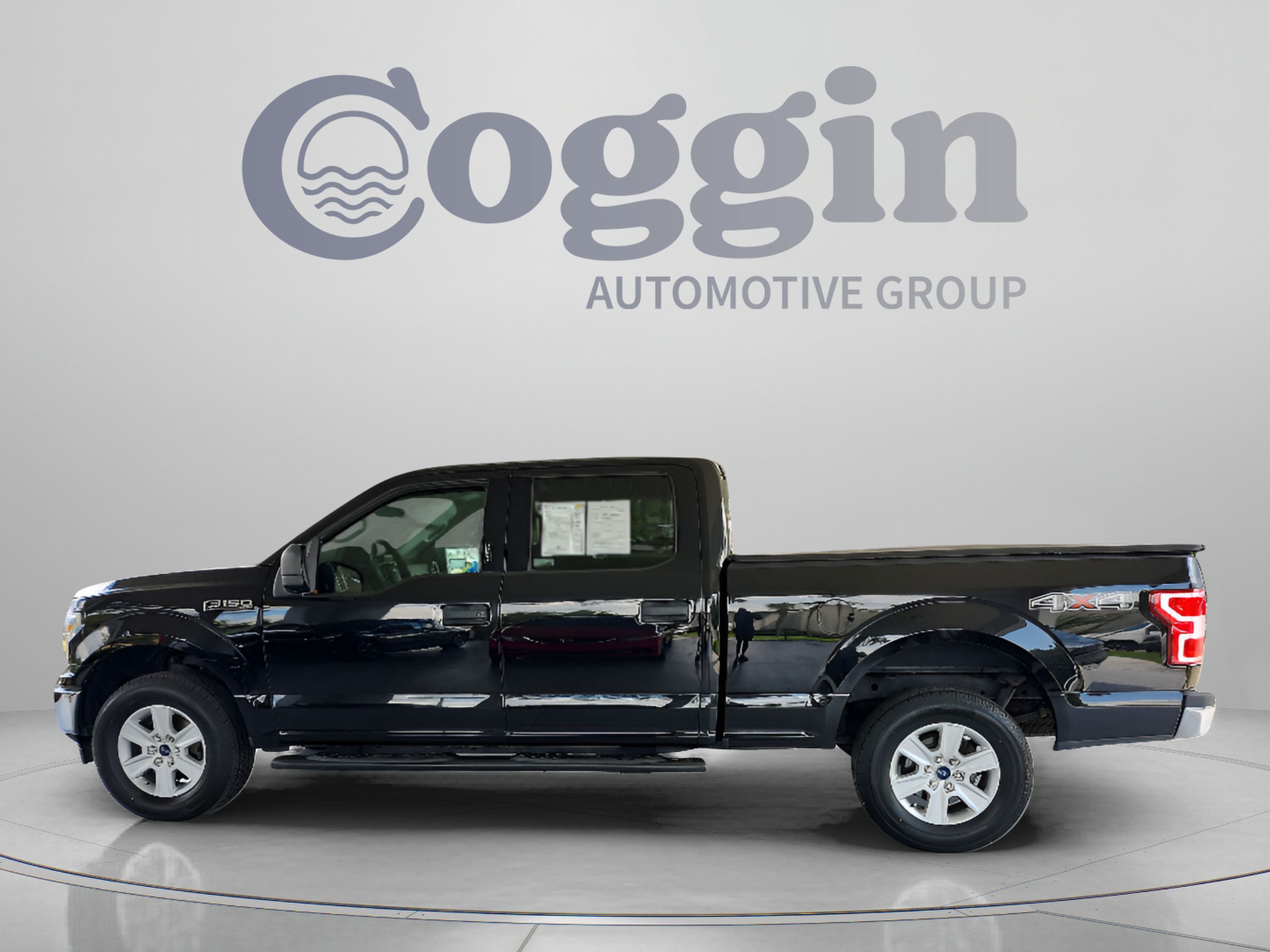 Used 2019 Ford F150 XLT w/ Heavy-Duty Payload Package AWD/4WD image 2