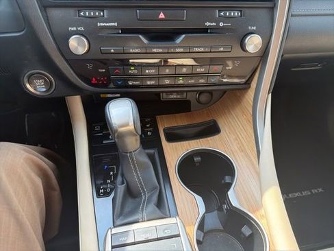 Used 2022 Lexus RX 350L FWD w/ Premium Package image 20