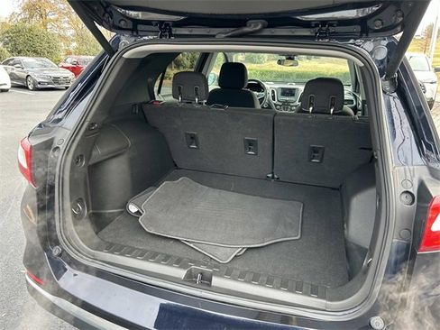 Used 2020 Chevrolet Equinox LT image 12