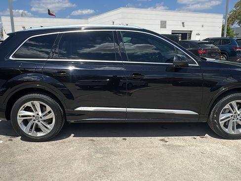 Used 2020 Audi Q7 3.0T Premium Plus w/ Premium Plus Package AWD/4WD image 8