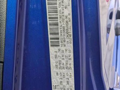 Used 2019 Jeep Wrangler Unlimited Sahara image 23