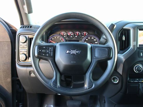 Used 2024 Chevrolet Silverado 1500 Custom Trail Boss AWD/4WD image 15