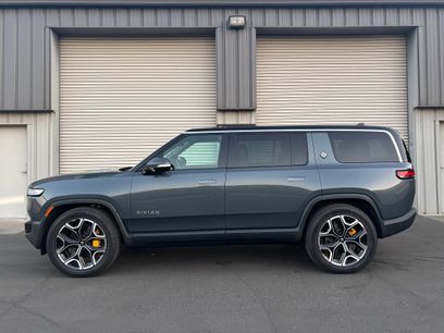 Used 2023 Rivian R1S Launch Edition