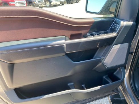 Used 2023 Ford F150 Lariat AWD/4WD image 11