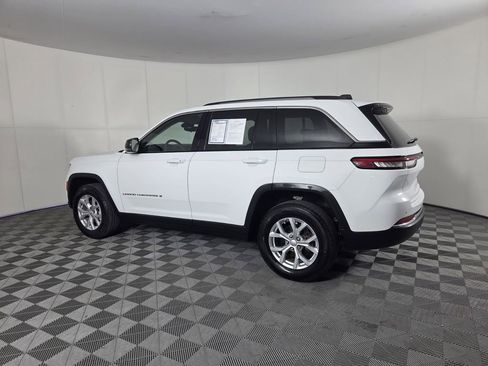 Used 2023 Jeep Grand Cherokee Limited RWD image 7