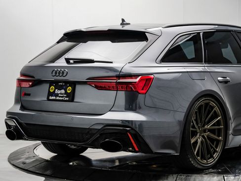 Used 2023 Audi RS 6 w/ Black Optic Package AWD/4WD image 16