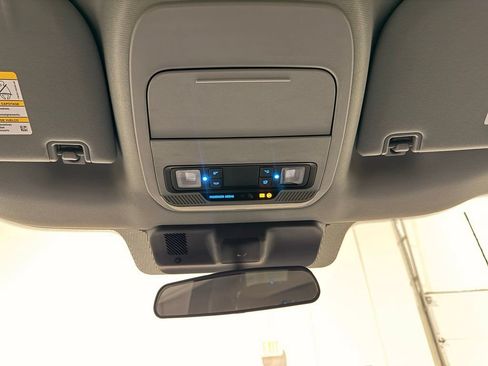 Used 2025 Ford F250 XLT w/ Tremor Off-Road Package AWD/4WD image 22