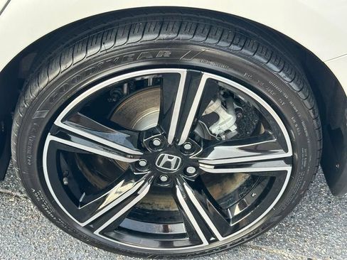 Used 2023 Honda Accord Sport image 22