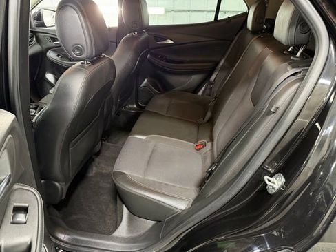 Used 2022 Buick Encore GX Preferred w/ Cold Weather Comfort Package image 10