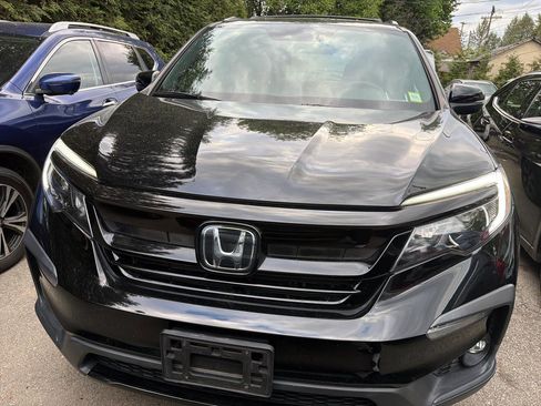 Used 2022 Honda Pilot TrailSport image 2