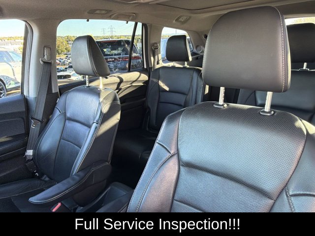 Used 2020 Honda Pilot Elite image 2